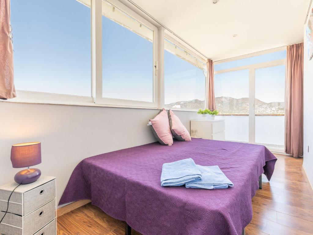 Posteľ alebo postele v izbe v ubytovaní Apartment Edificio Claudia by Interhome