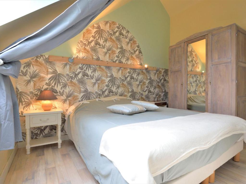 Posteľ alebo postele v izbe v ubytovaní Holiday Home L'écrin du Pêcheur by Interhome