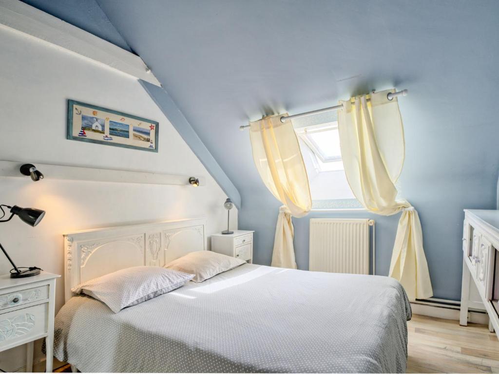 Posteľ alebo postele v izbe v ubytovaní Holiday Home L'écrin du Pêcheur by Interhome