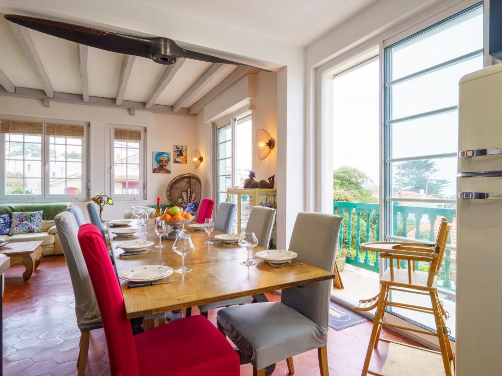 Posedenie v ubytovaní Holiday Home Milady II by Interhome