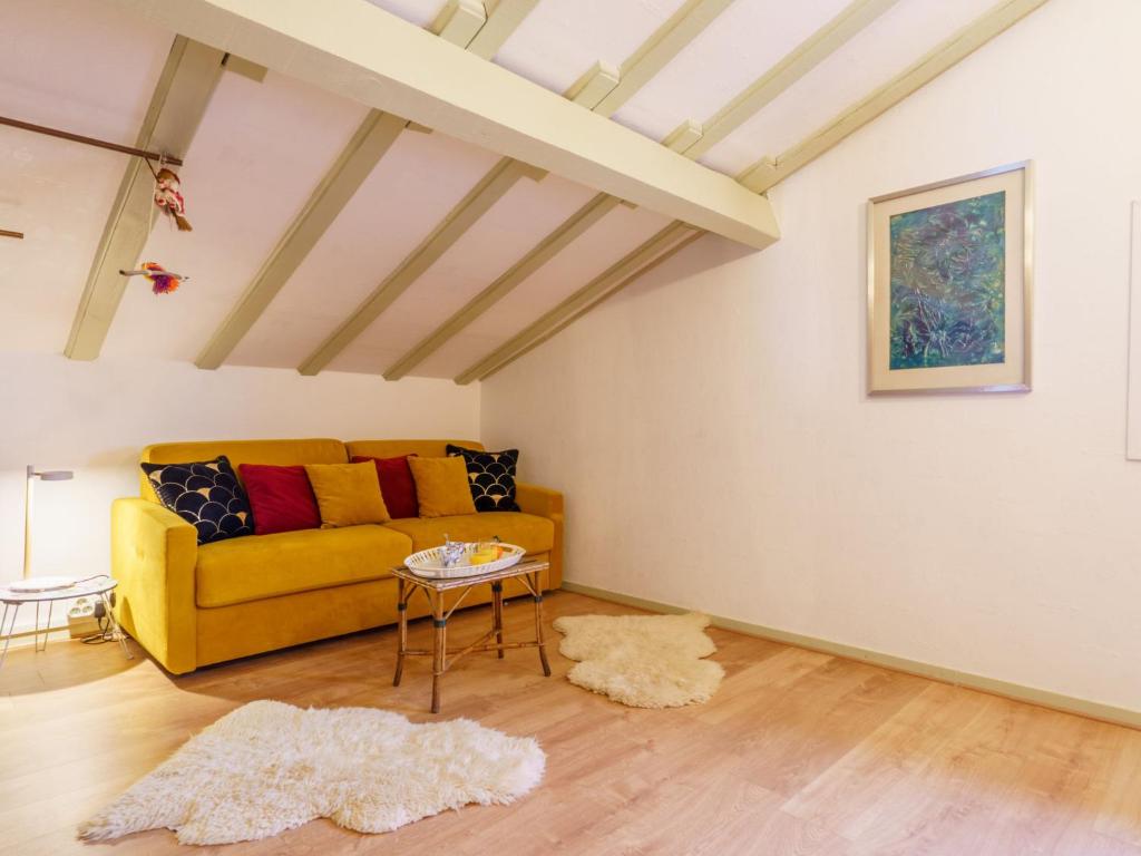 Posedenie v ubytovaní Holiday Home Milady II by Interhome