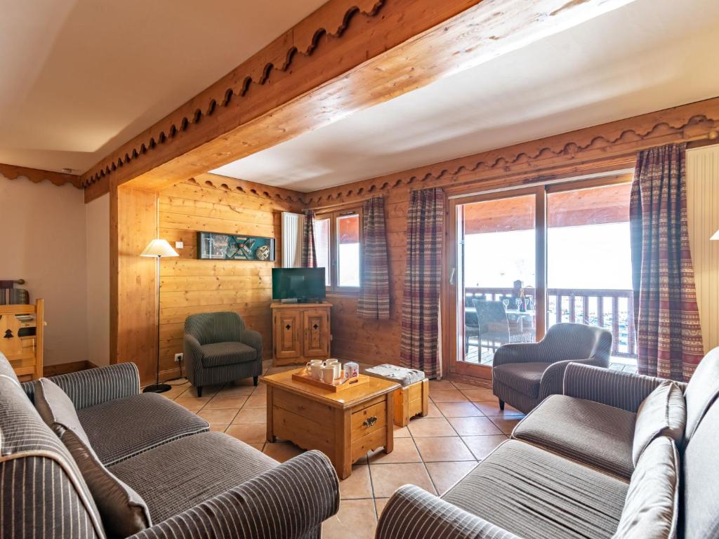 Posedenie v ubytovaní Apartment Ecrin des Neiges - Val Claret-3 by Interhome