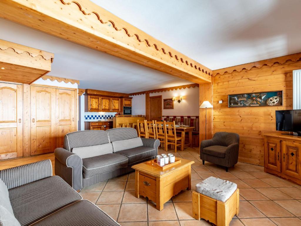 Posedenie v ubytovaní Apartment Ecrin des Neiges - Val Claret-3 by Interhome