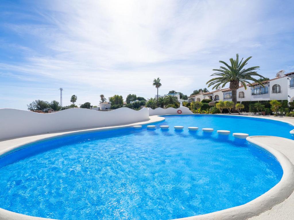 Bazén v ubytování Holiday Home Tampa Park by Interhome nebo v jeho okolí