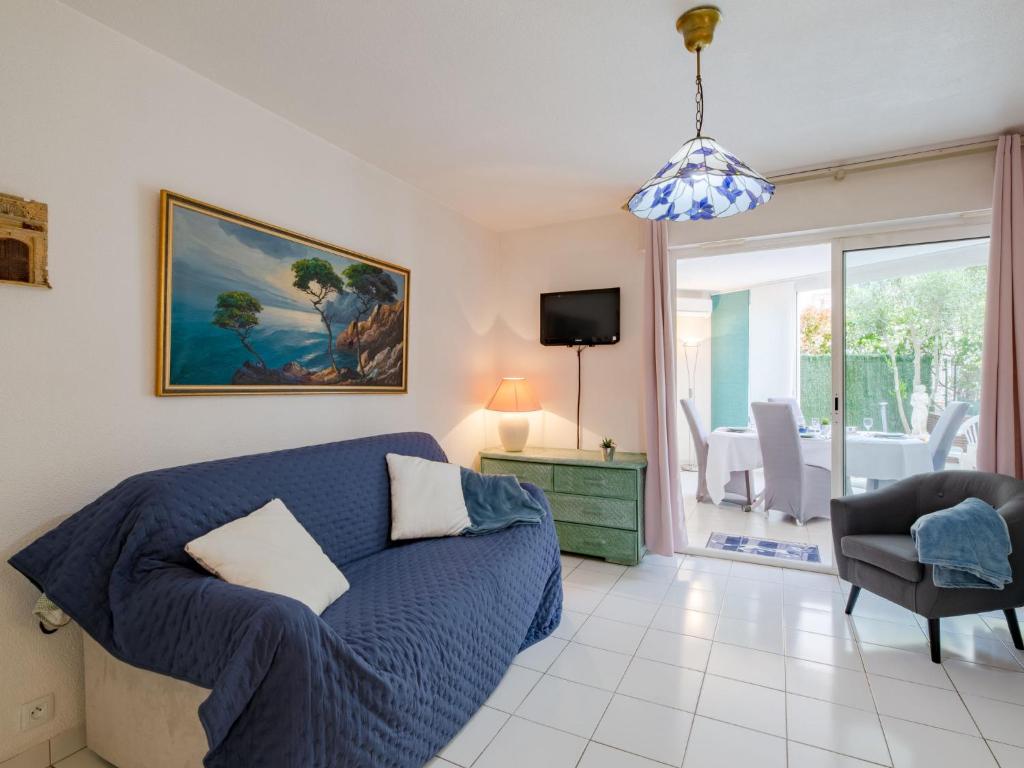 Posedenie v ubytovaní Apartment Le chant de la mer by Interhome