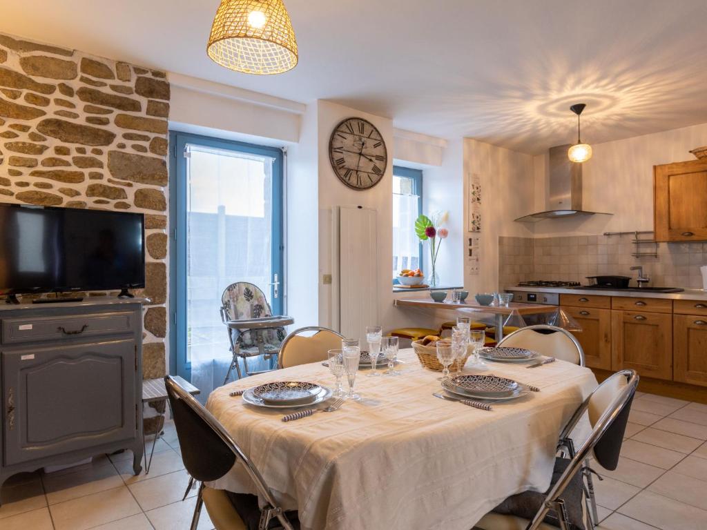 Η κουζίνα ή μικρή κουζίνα στο Holiday Home Le champin by Interhome