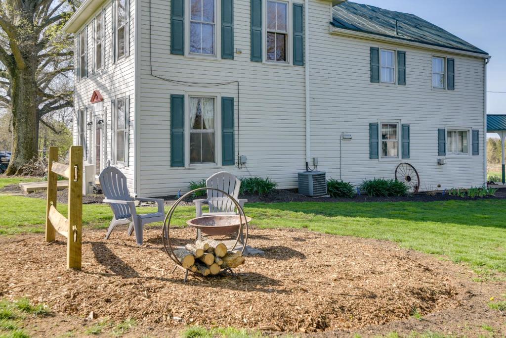 Rustic Wellsville Home - 5 Mi to Roundtop Mountain - Maison De Vacances
