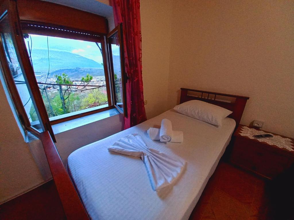 Sokolli Guest House - Imazhi 6