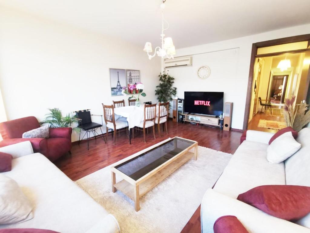Duplex 4-Bedroom Apart. Near Taksim, with Seaview