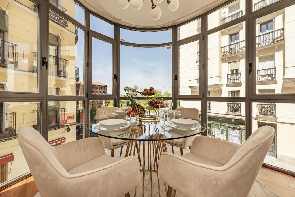 Luxury apartments in Barrio Palacio - 12
