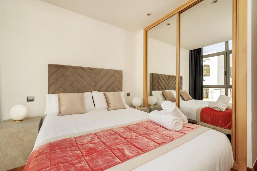 Luxury apartments in Barrio Palacio - 18