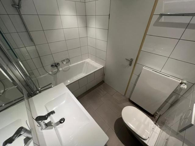 Koupelna v ubytování Hotel-Gasthof Postbräu Dingolfing