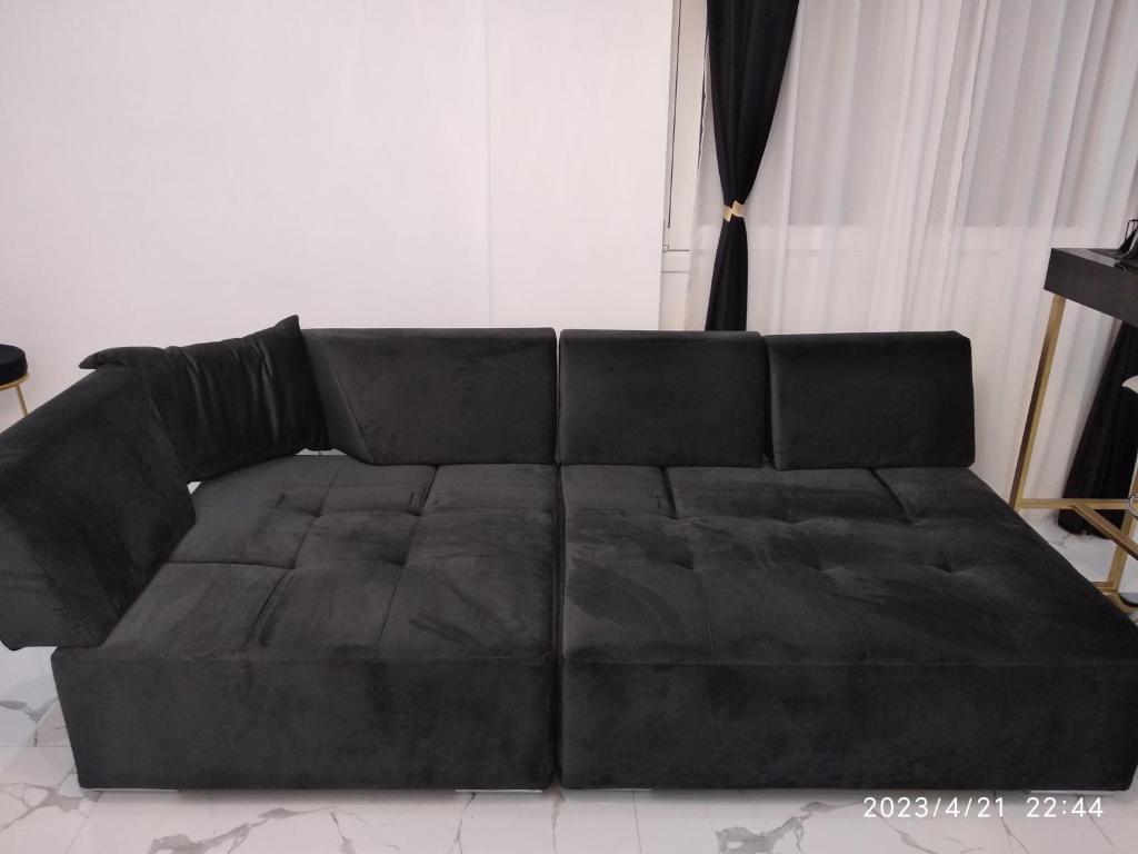 Despina's Palace apt downtown - 9