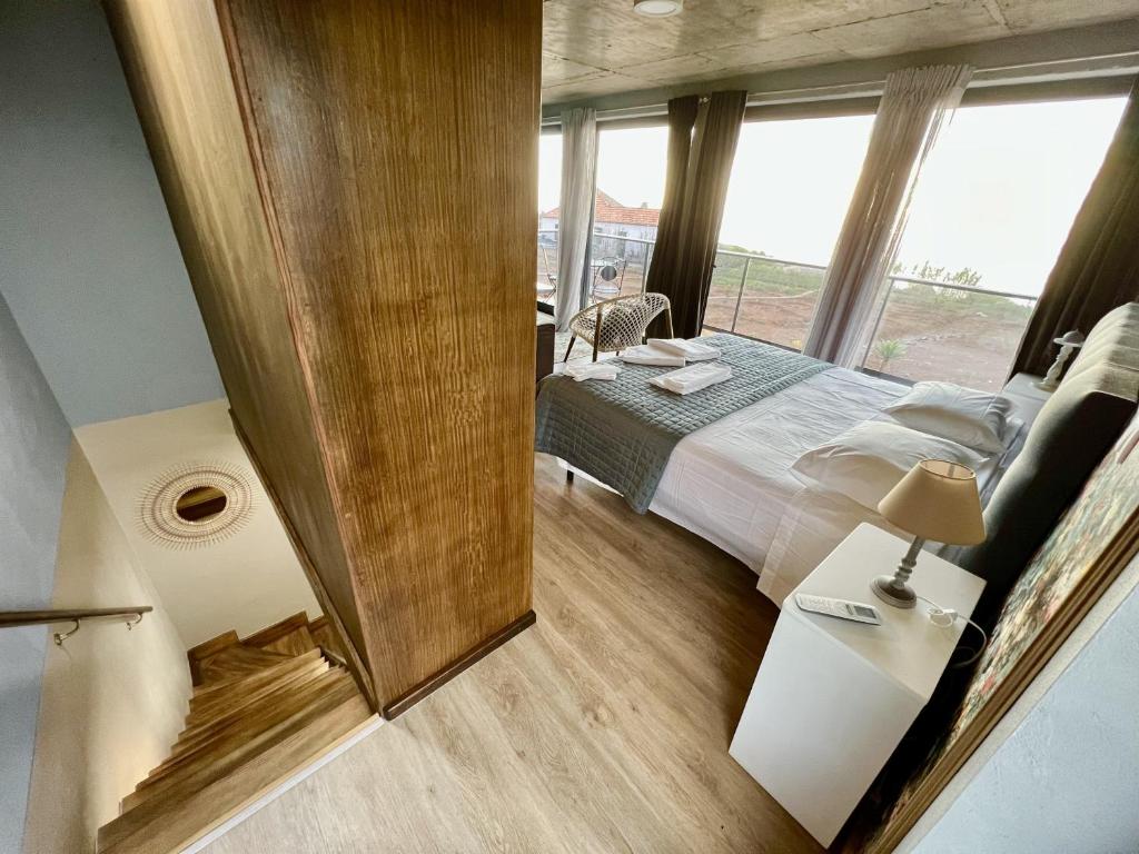Postel nebo postele na pokoji v ubytování Victoria Ocean View Room