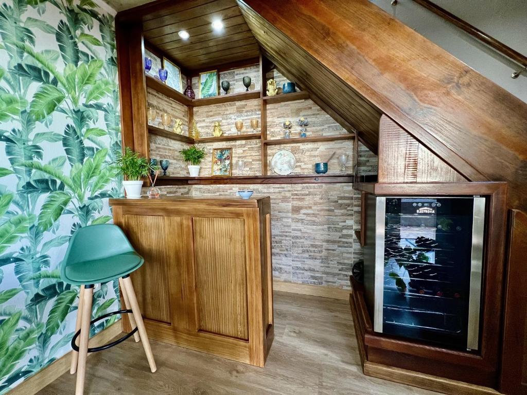 Kuchyň nebo kuchyňský kout v ubytování Victoria Ocean View Room