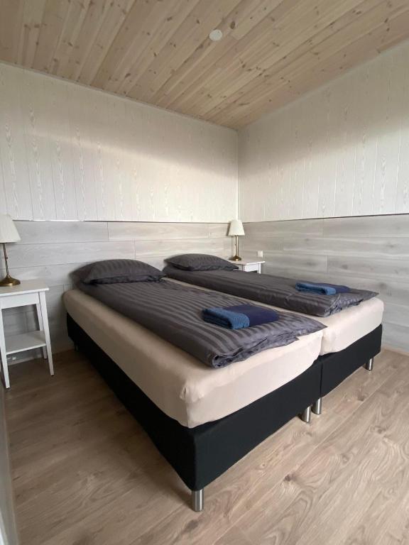 Postel nebo postele na pokoji v ubytování Brekkukot Cottages, Blönduós