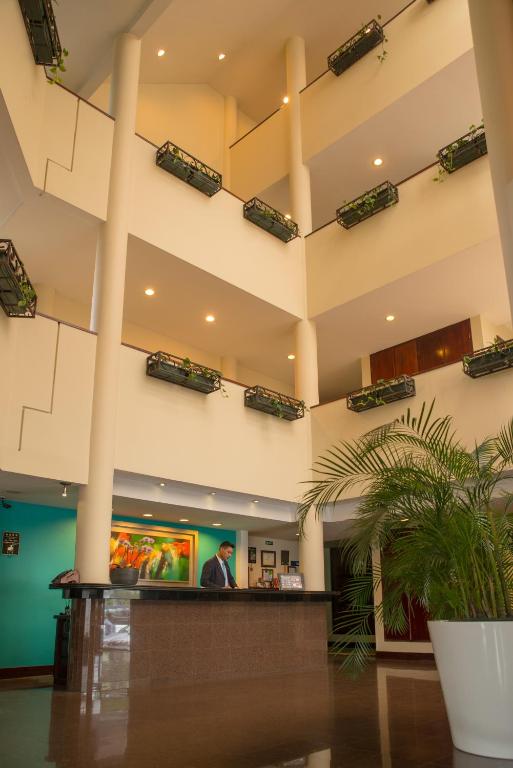 Fotografija u galeriji objekta Hotel Palma Real u gradu San Hose