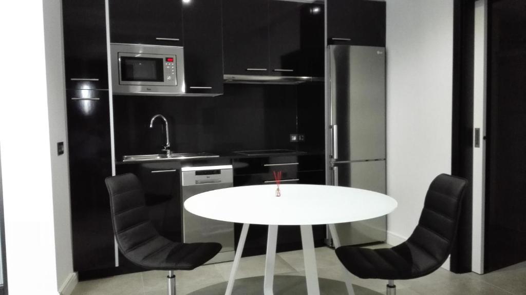 Apartamentos Las Palmeras - Deluxe One-Bedroom Apartment