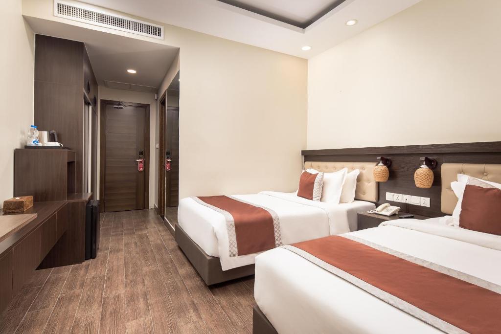 HM Grand Central Hotel - Deluxe Twin Room