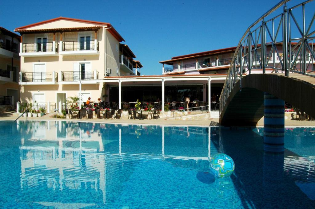 Bazén v ubytování Majestic Hotel & Spa nebo v jeho okolí