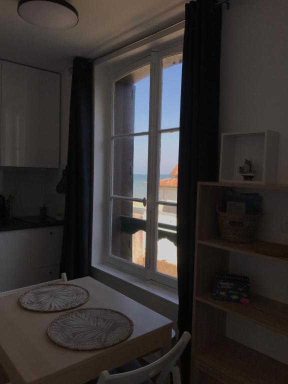 Gambar di galeri bagi Bâbord Toute ! Hypercentre et vue mer ! di Villers-sur-Mer