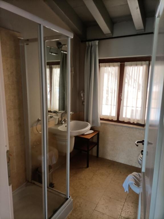 Koupelna v ubytování Agriturismo Feliciana