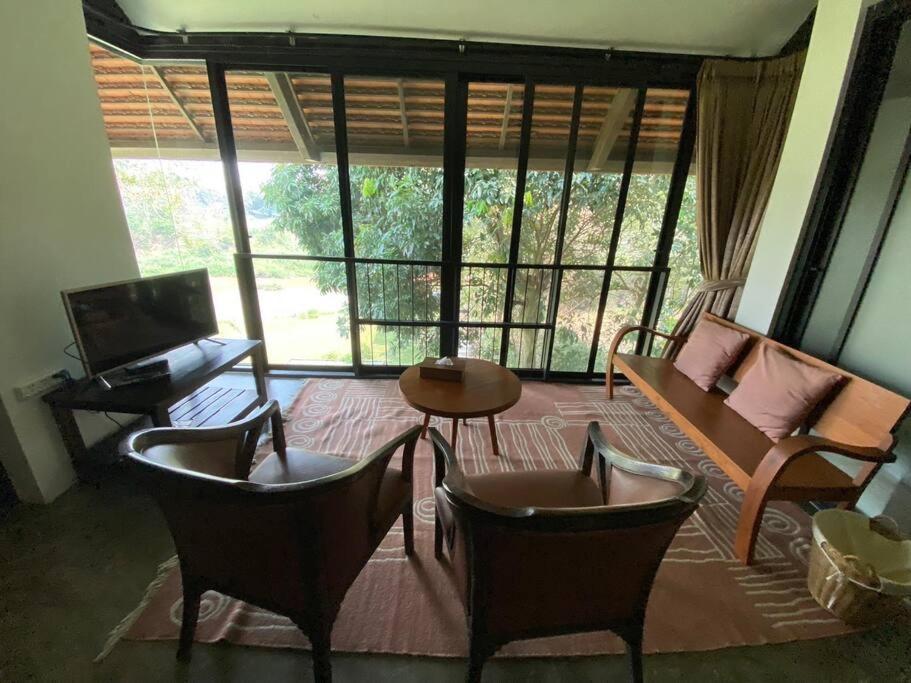 Posezení v ubytování Private Villa88 Groups & families in Chiang Mai