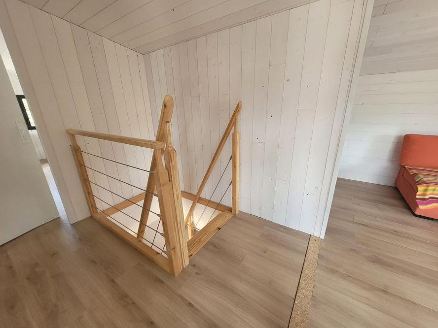 Fotografia z galérie ubytovania JOLIE MAISON BOIS 8 à 10 personnes v destinácii Saint-Jean-de-Monts