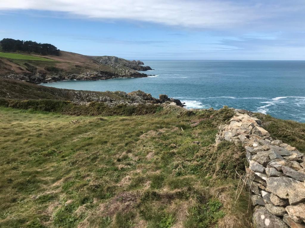 Fotografia z galérie ubytovania Maison Ti Ar Roz à la Campagne et proche de la Mer v destinácii Guengat