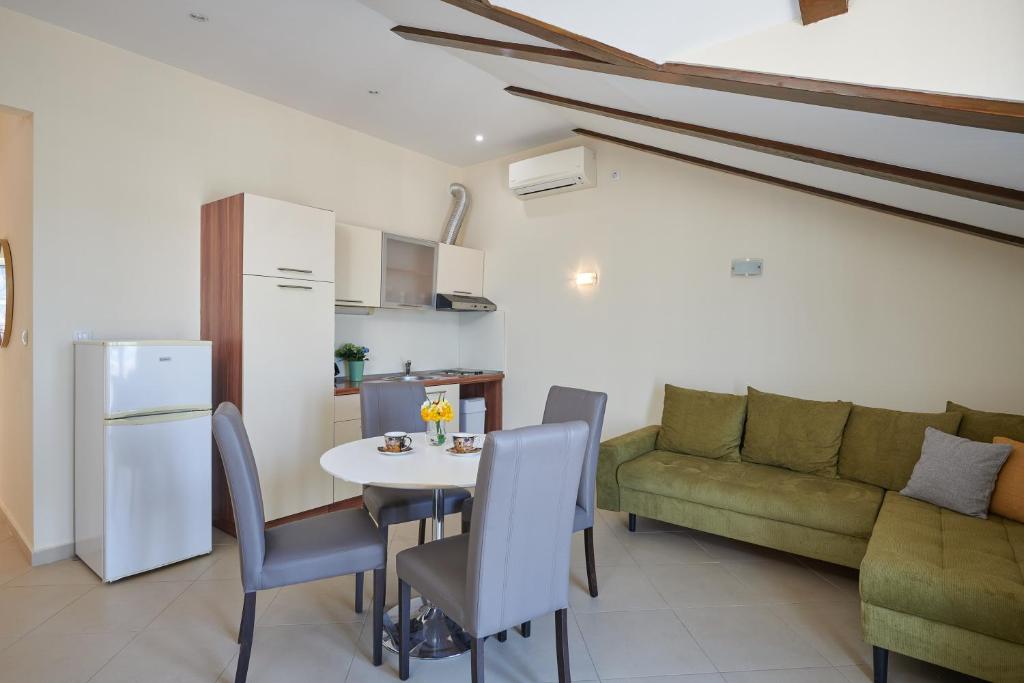 Kuchyňa alebo kuchynka v ubytovaní Dubrovnik View Apartments