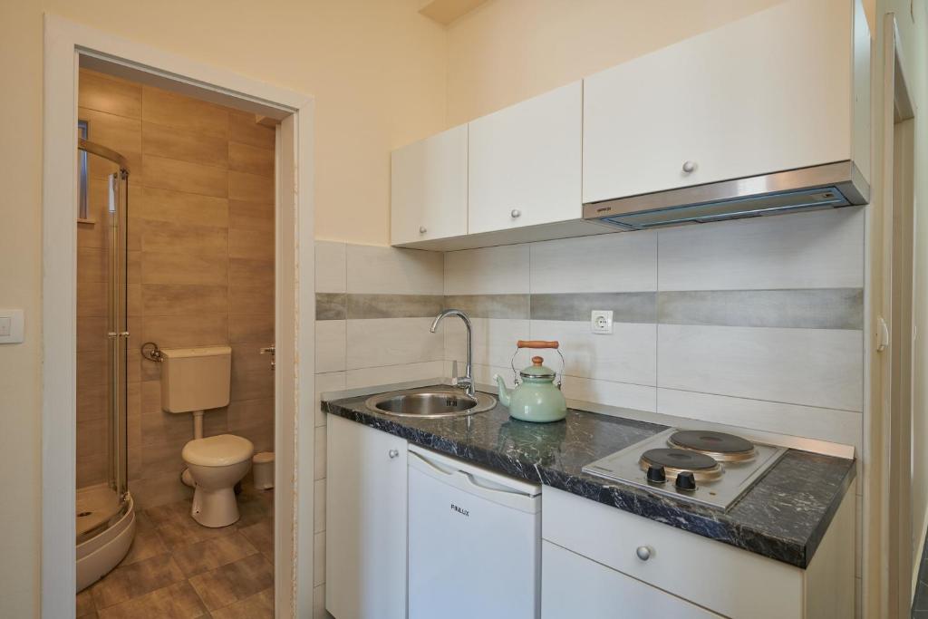 Kuchyňa alebo kuchynka v ubytovaní Dubrovnik View Apartments