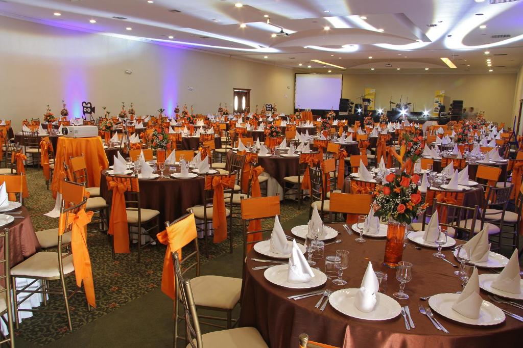 Restaurace v ubytování Hotel Ajavi