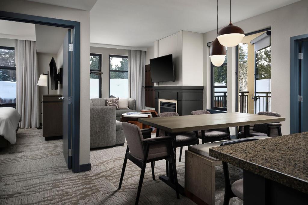 The Westin Monache Resort, Mammoth - Gigantesca Suite De Dos Dormitorios