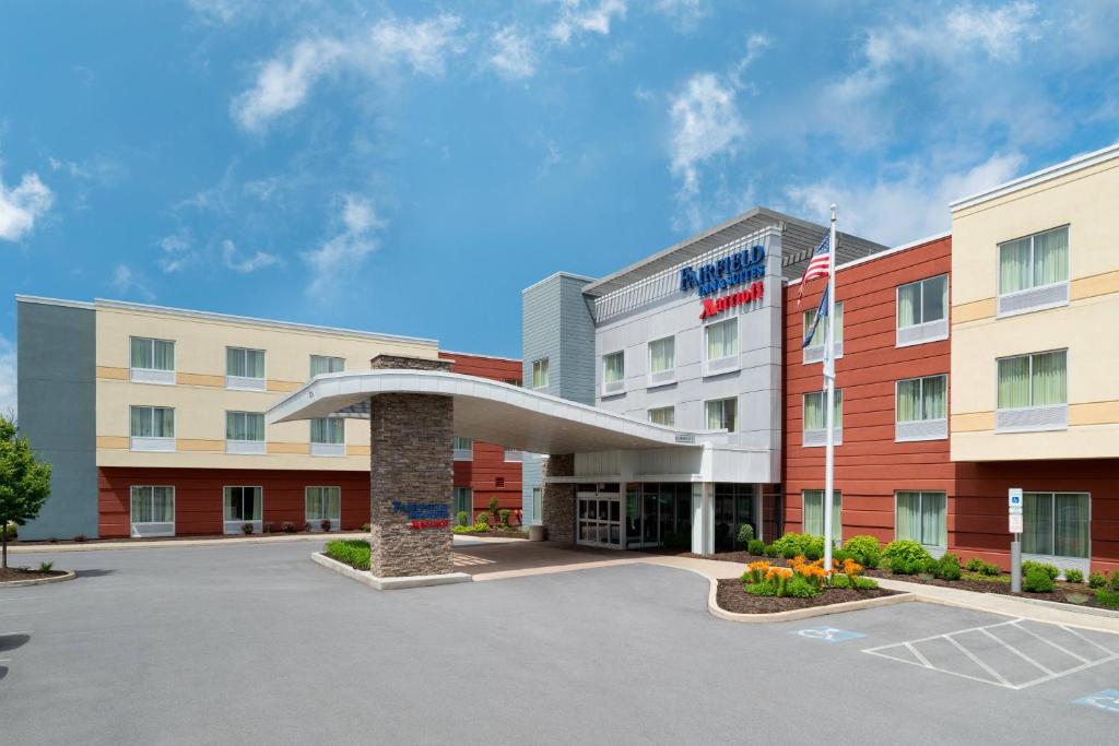 a rendering of the front of a hotel at Fairfield Inn & Suites by Marriott DuBois in DuBois
