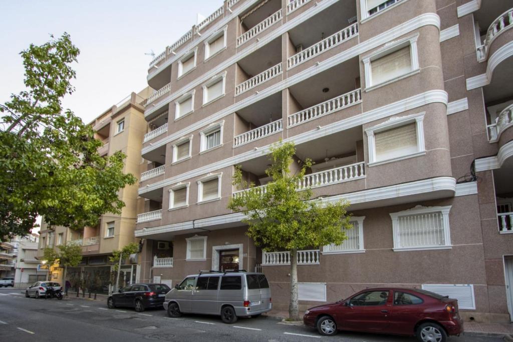 Budova, v ktorej sa apartmán nachádza