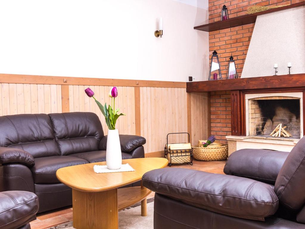 A seating area at Villa Tatry Stola