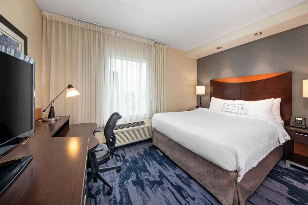 Fairfield Inn & Suites by Marriott Toronto Mississauga - Resim 14