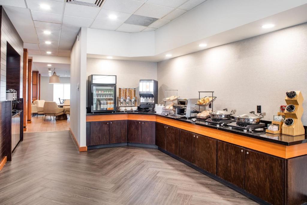 Fairfield Inn & Suites by Marriott Toronto Mississauga - Resim 16