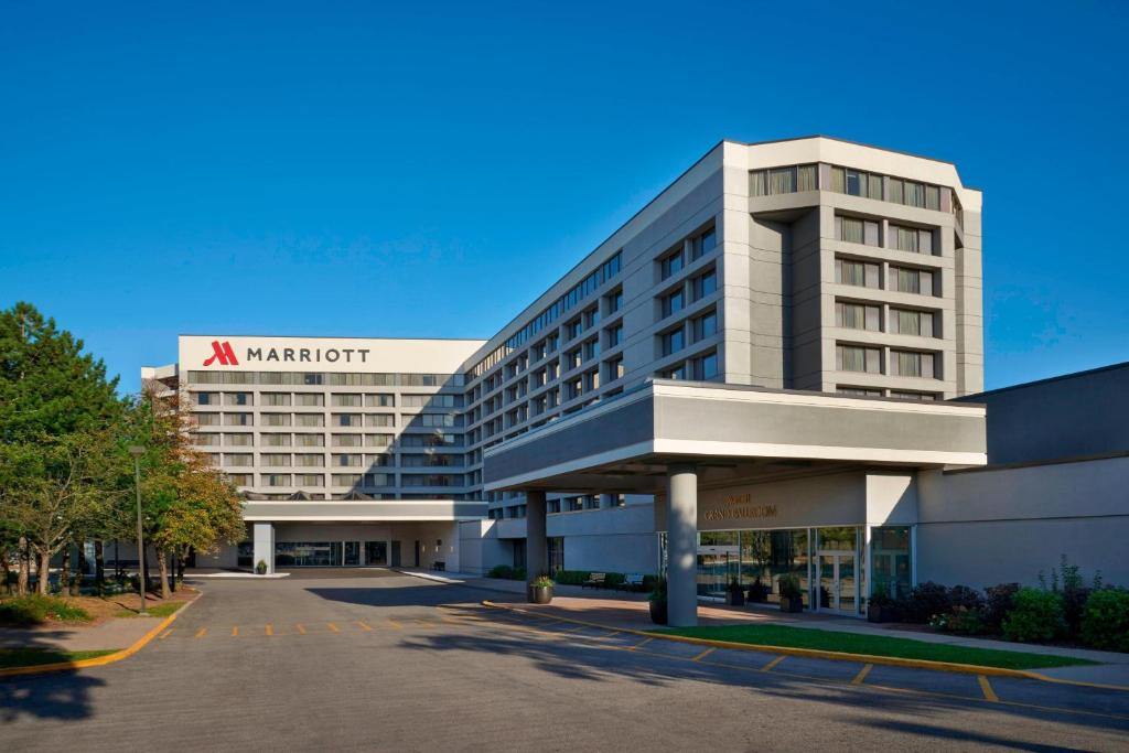 Toronto Airport Marriott Hotel - Resim 6