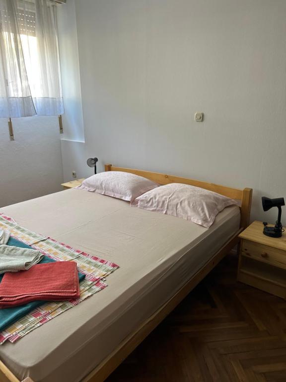 Posteľ alebo postele v izbe v ubytovaní City Apartment Sonya