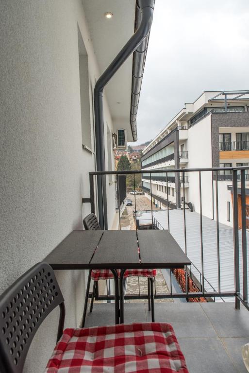 Apartmani Central 8 & Free parking 6