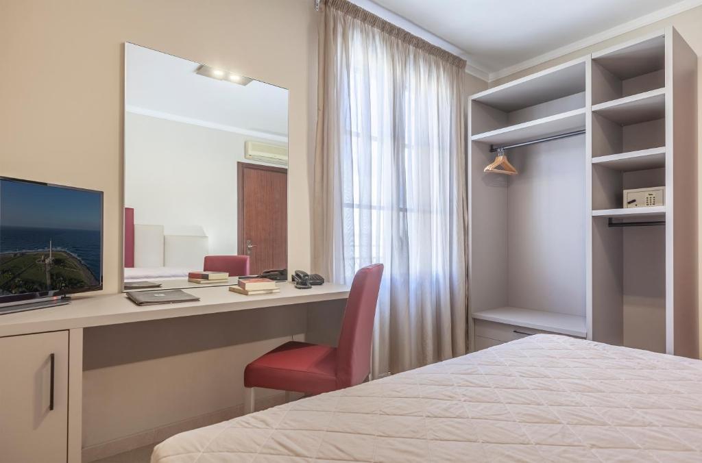 Ghibli Hotel - Double Room With Balcony