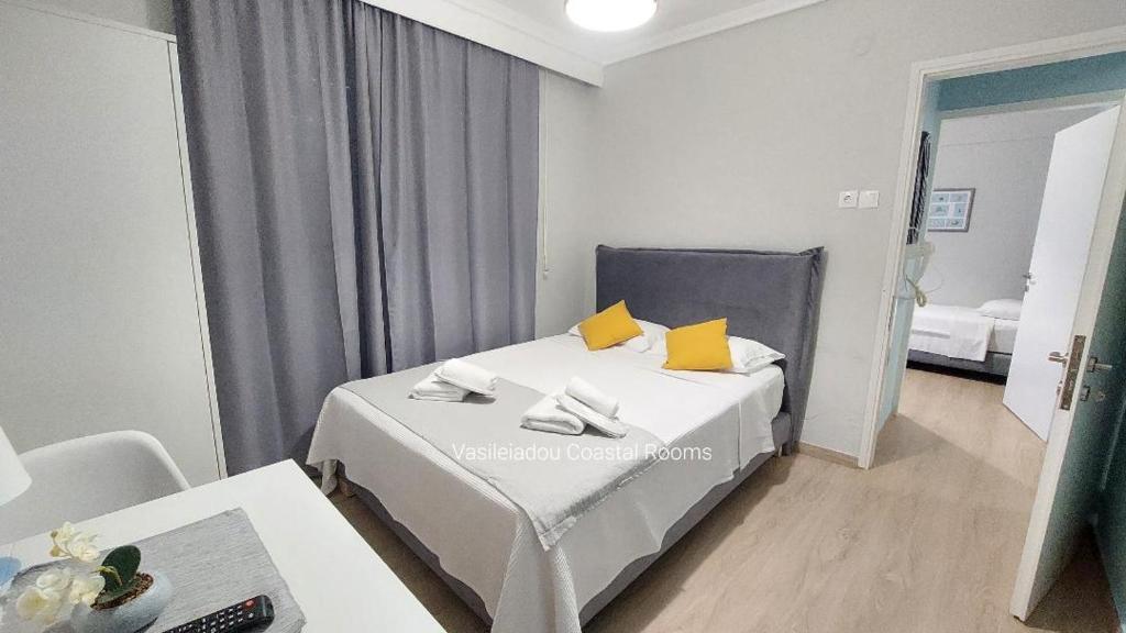Posteľ alebo postele v izbe v ubytovaní Vasileiadou Coastal Rooms