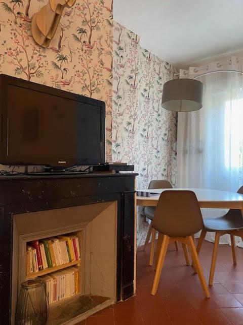 Fotografia z galérie ubytovania La Maison Du Parc 1er étage v destinácii Balaruc-les-Bains