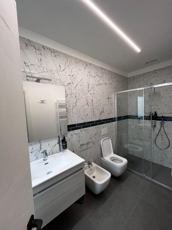 Koupelna v ubytování B&B A due passi dal mare
