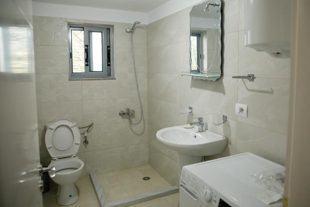 Logli Apartments - Image 3