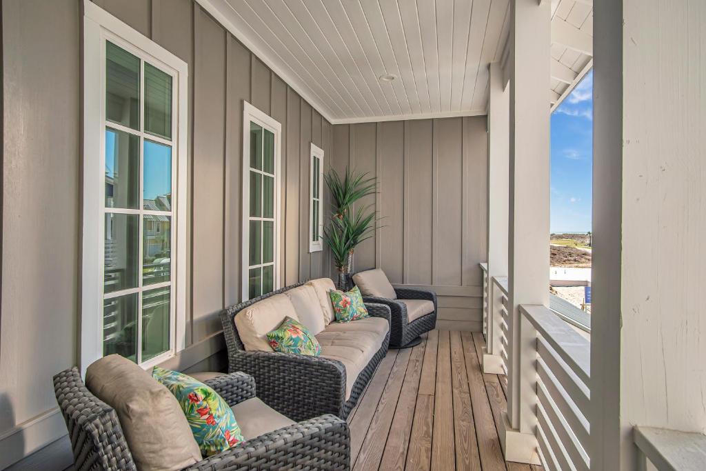 Vacation Home Tarpon Terrace At Sunflower Beach, Port Aransas, TX