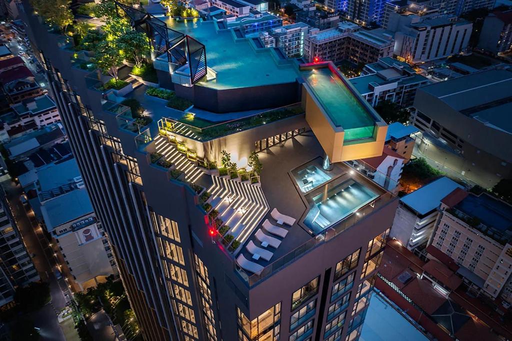 Bazén v ubytování Edge Central Pattaya Vip Condo nebo v jeho okolí