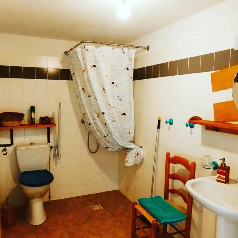 Chambres d'hôtes Le Moulin d'Auxillac - Salle Double - Accès Au Handicap