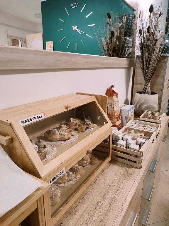 Jedlo v ubytovaní bed & breakfast alebo blízkom okolí